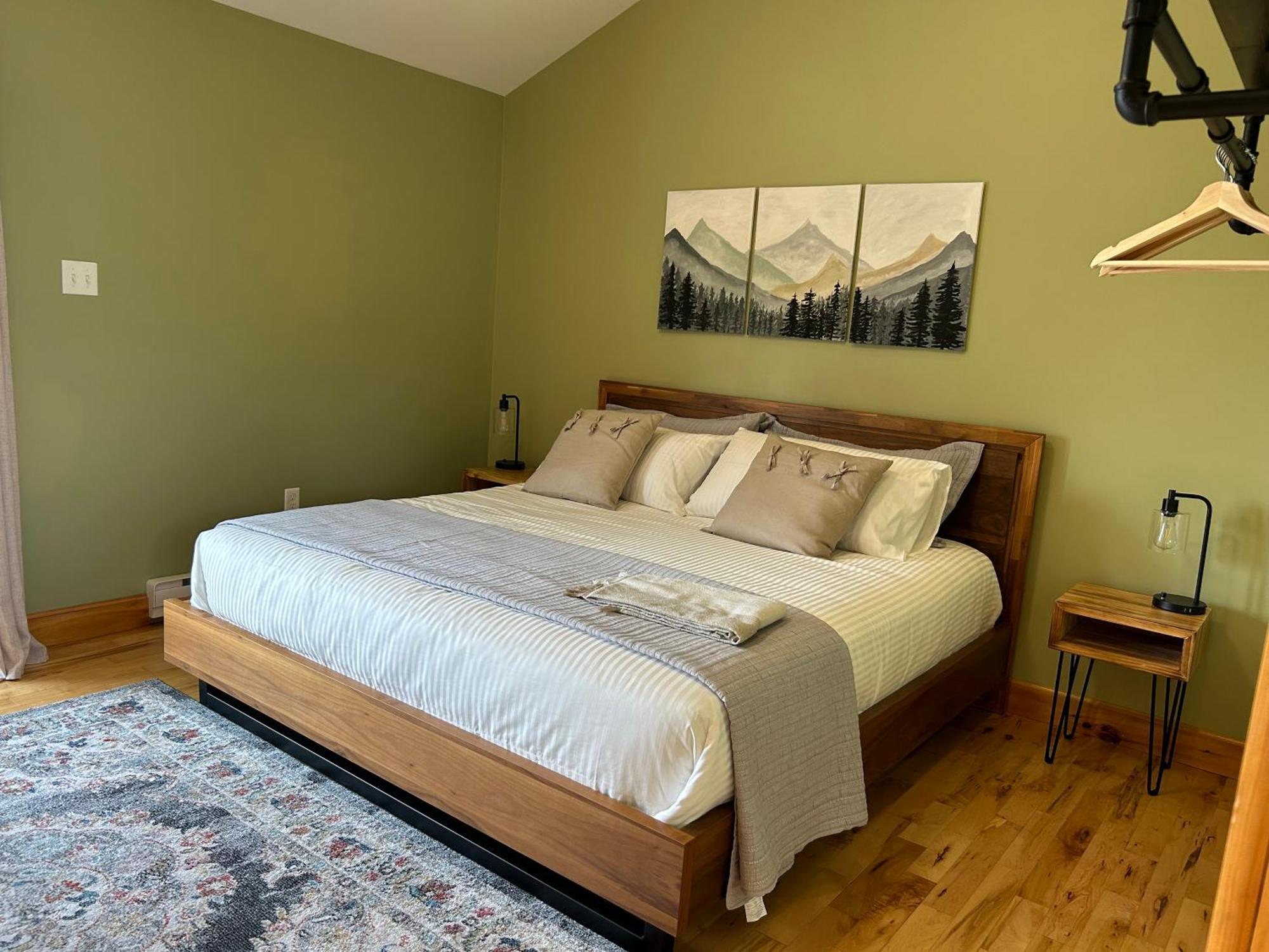 Tides Inn Guest Suites Halls Harbour Экстерьер фото